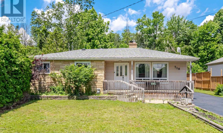 710 Rose Lane