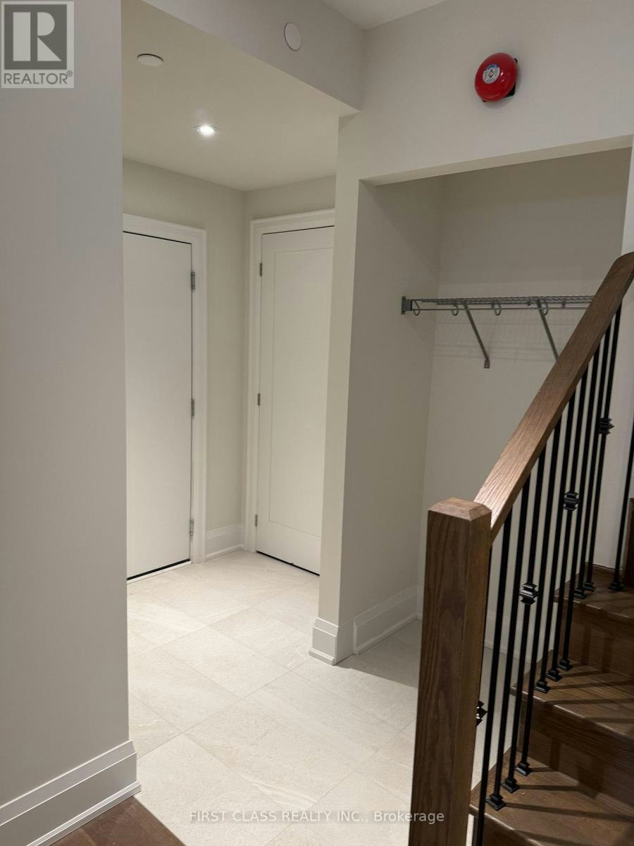 10 William Fisher Lane, Richmond Hill, ON, L4S 0R1 - 3