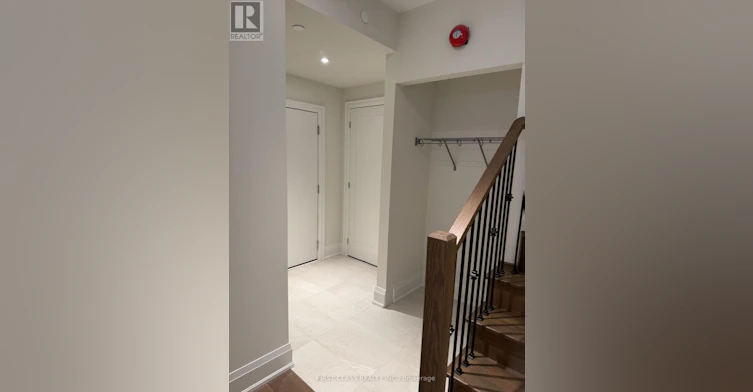 10 William Fisher Lane, Richmond Hill, ON, L4S 0R1 - 3