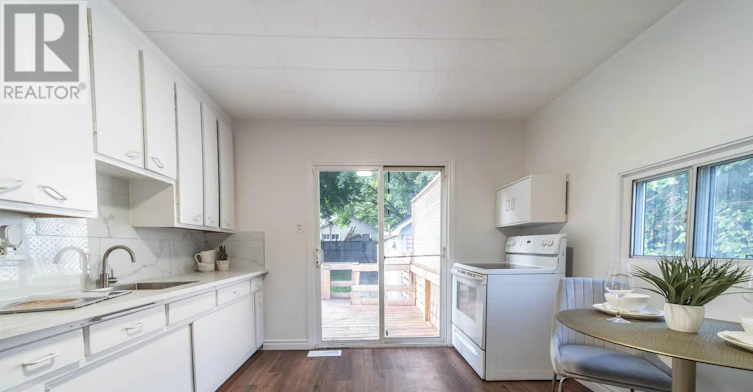MAIN-6255 Culp Street, Niagara Falls, ON, L2G 2C2 - 6