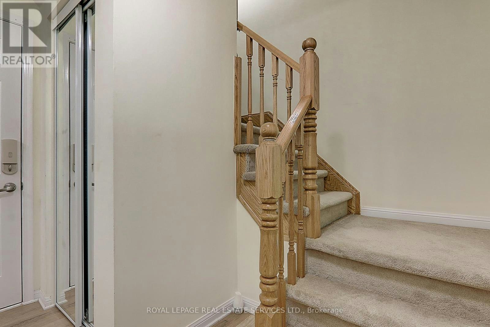 3047 Dewridge Avenue, Oakville, ON, L6M 5H9 - 3