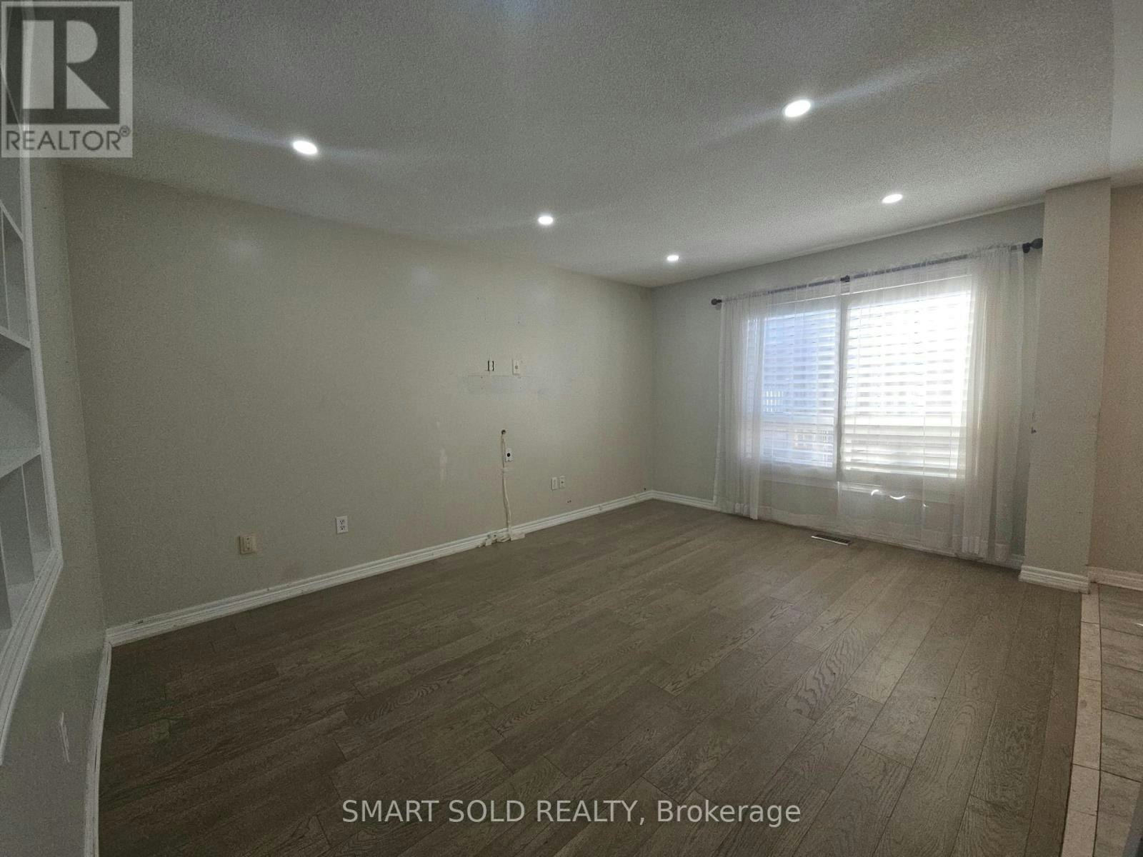 MAIN + 2ND FLOOR-10 Fairhill Avenue, Brampton, ON, L7A 2A9 - 7