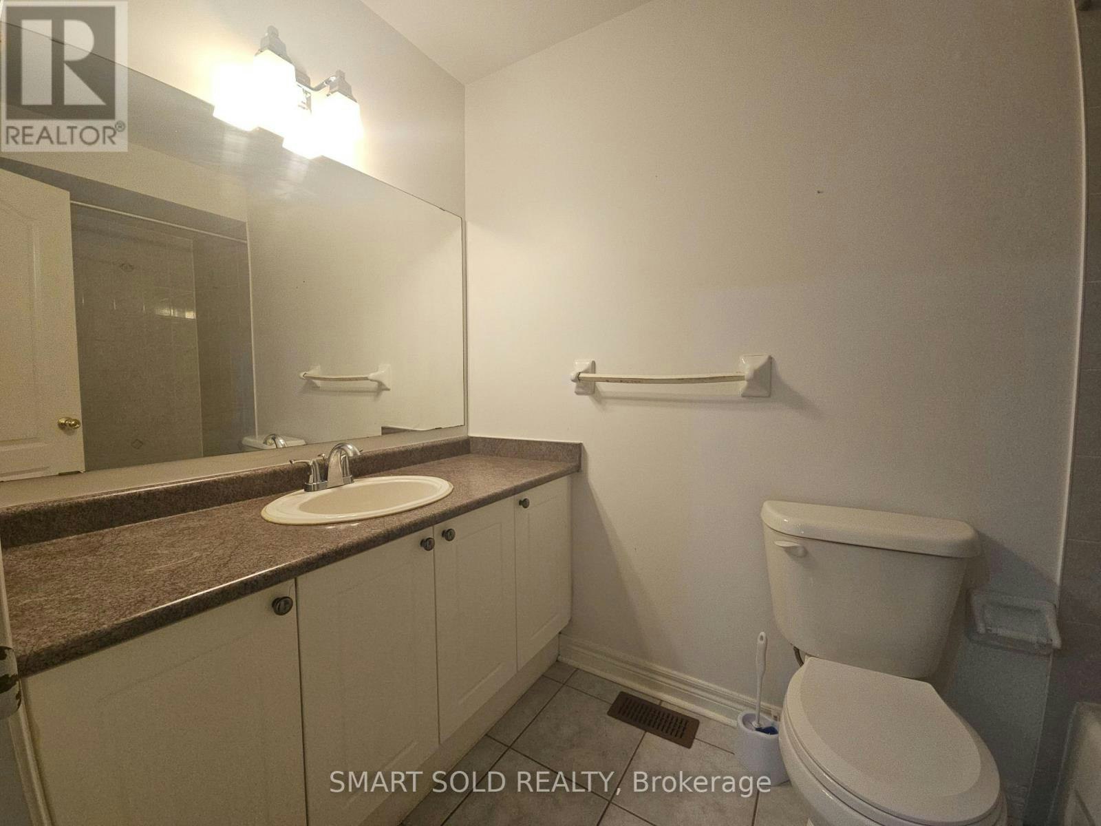 MAIN + 2ND FLOOR-10 Fairhill Avenue, Brampton, ON, L7A 2A9 - 16