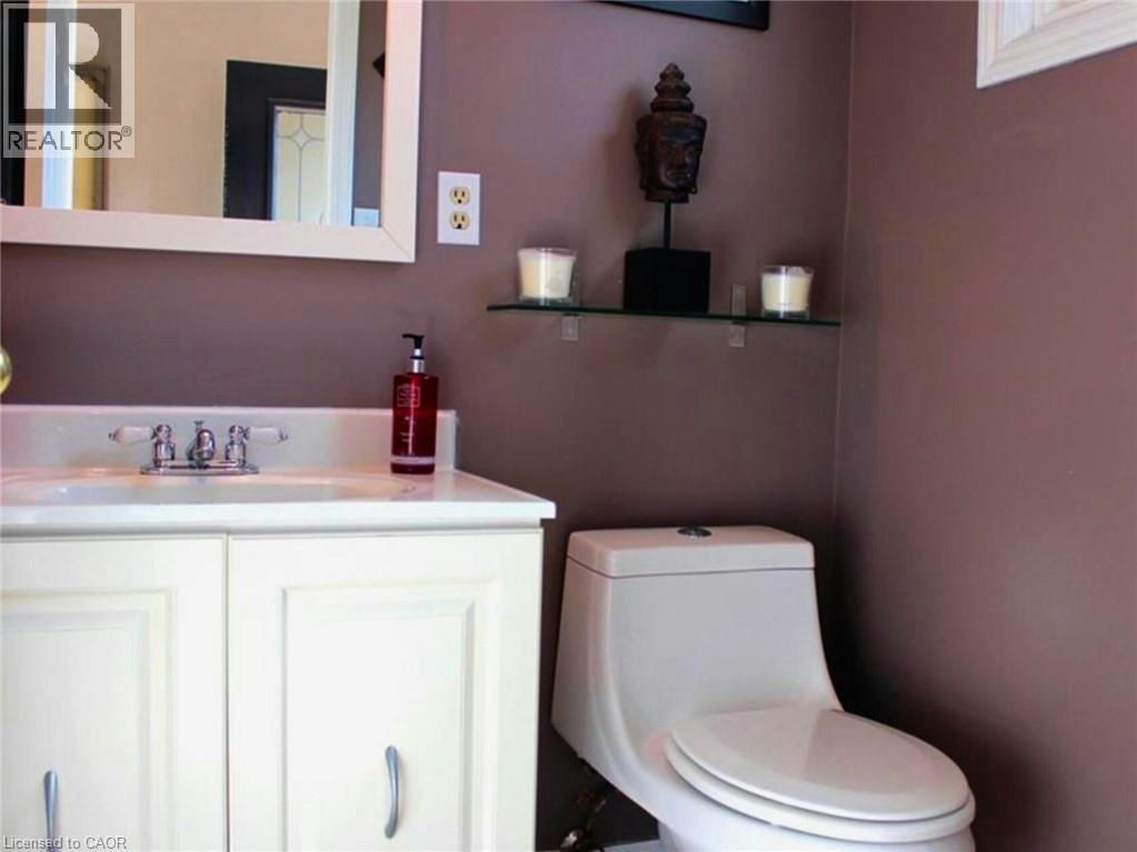 79 Aylmer Crescent, Hamilton, ON, L8J 1J9 - 8