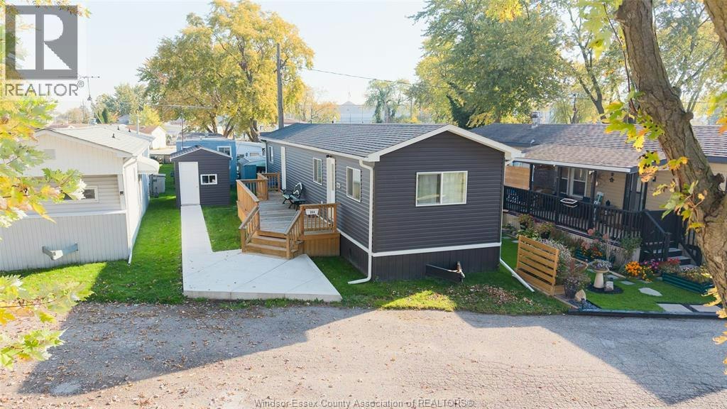 304 Pompano Avenue, Windsor, ON, N8W 5R6