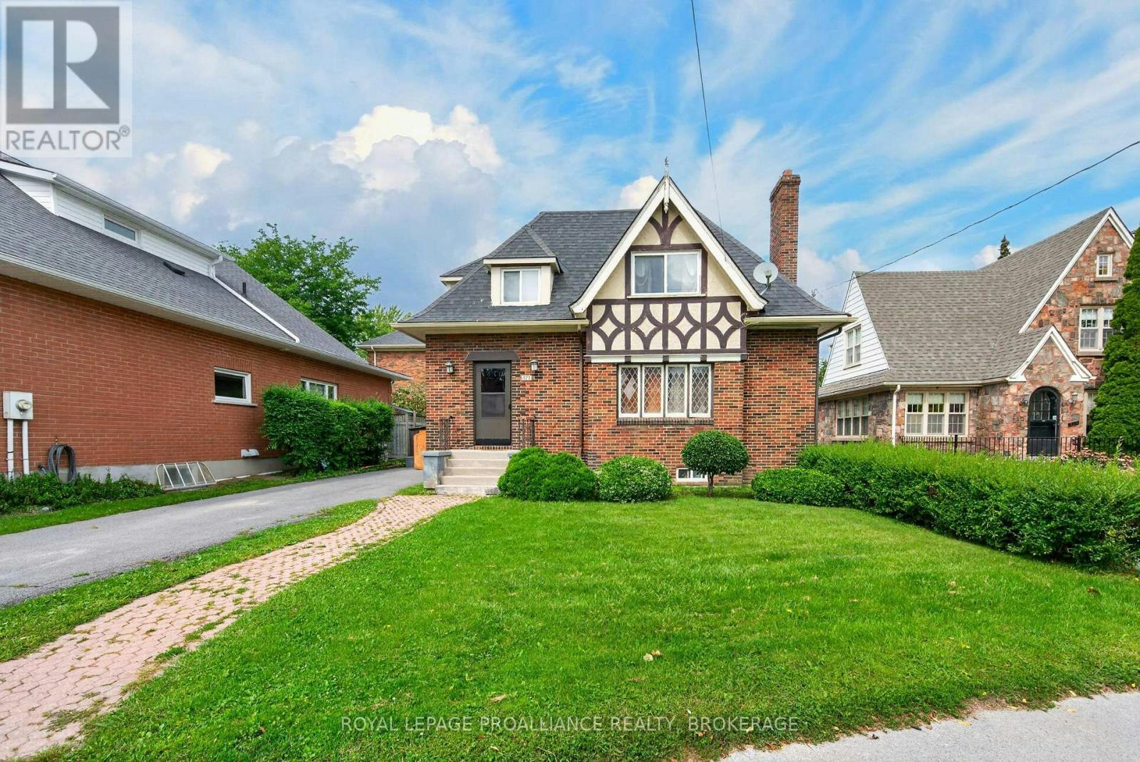 373 Union Street, Kingston, ON, K7L 2R4
