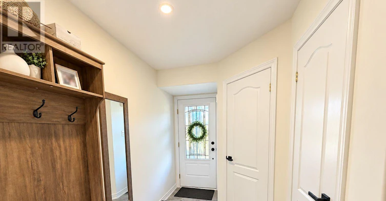 217 Hutchinson Drive, New Tecumseth, ON, L9R 0P9 - 7