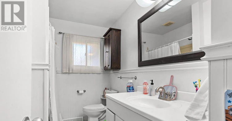 MAIN-144 Elm Street, Port Colborne, ON, L3K 4N4 - 15
