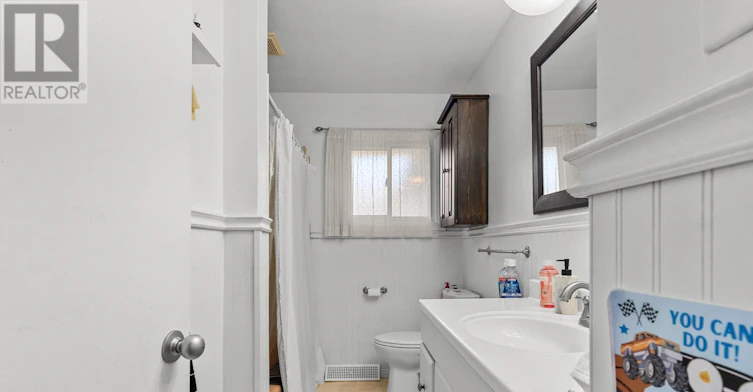 MAIN-144 Elm Street, Port Colborne, ON, L3K 4N4 - 16