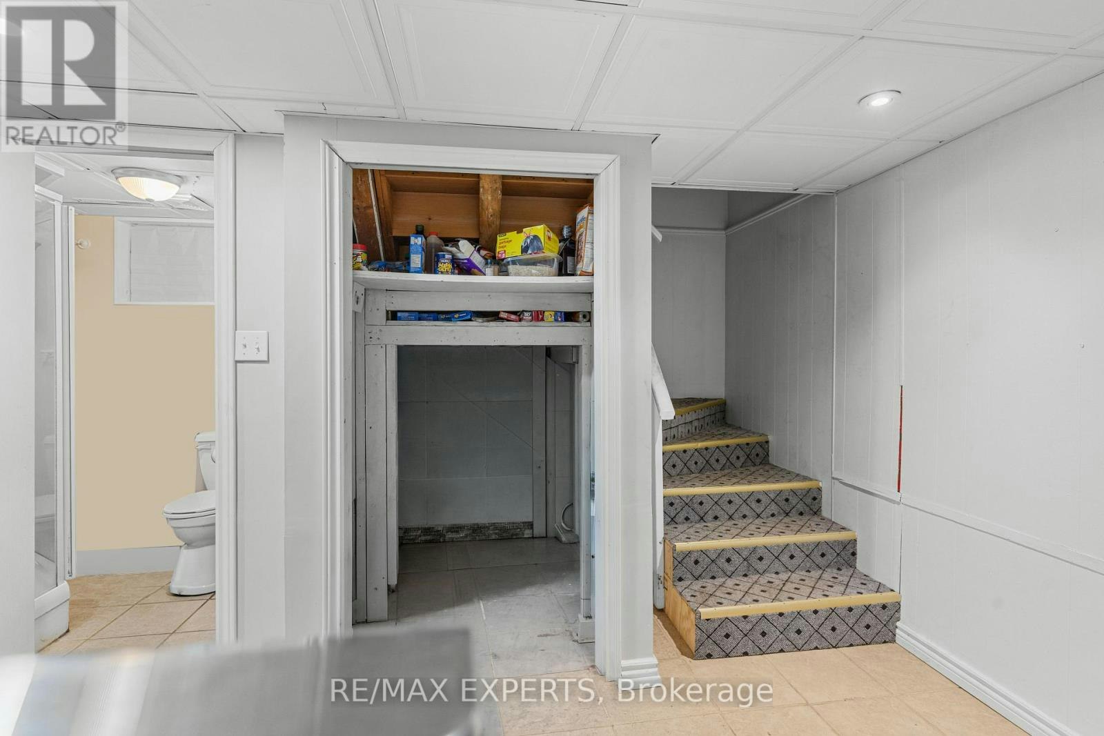 MAIN-144 Elm Street, Port Colborne, ON, L3K 4N4 - 20