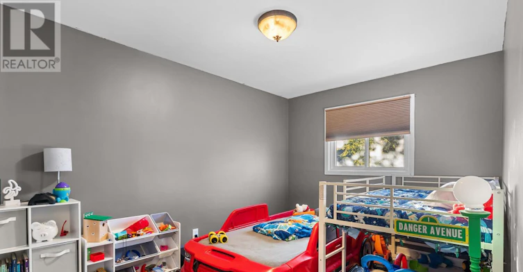MAIN-144 Elm Street, Port Colborne, ON, L3K 4N4 - 18