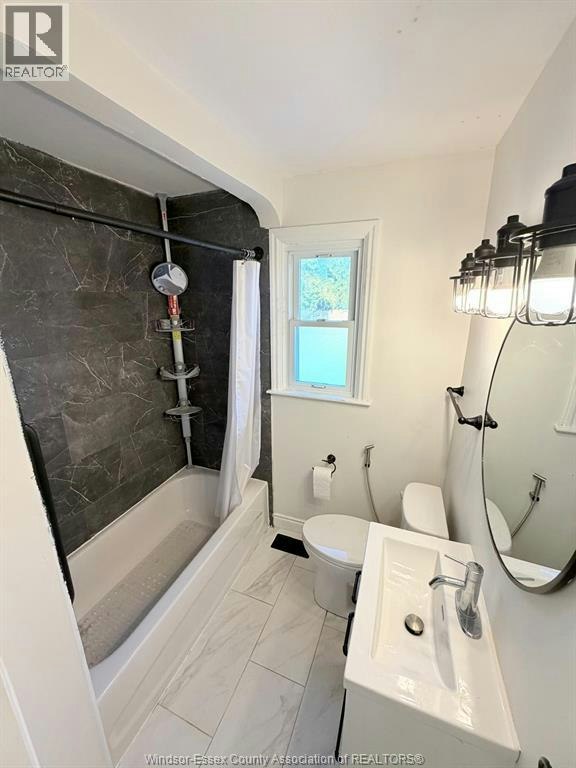 MAIN-3162 Curry, Windsor, ON, N9E 2T3 - 3