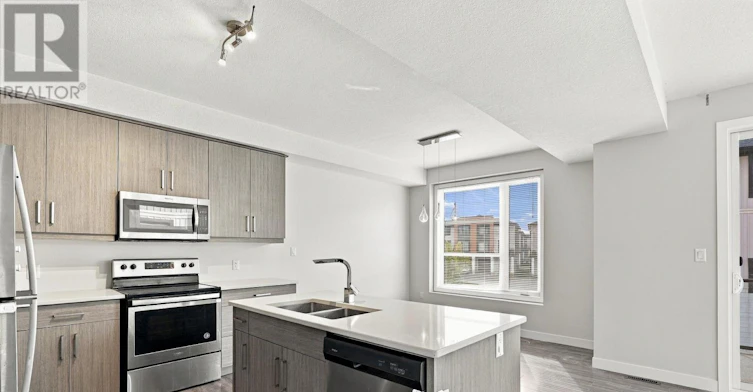 960 Village Square WEST, London, ON, N6H 0J7 - 10
