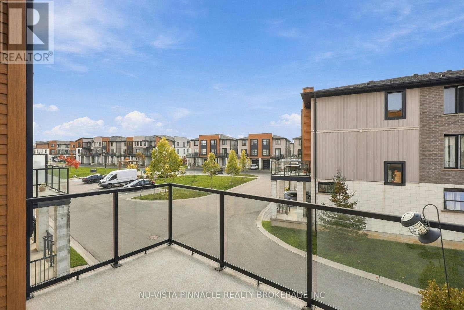 960 Village Square WEST, London, ON, N6H 0J7 - 30