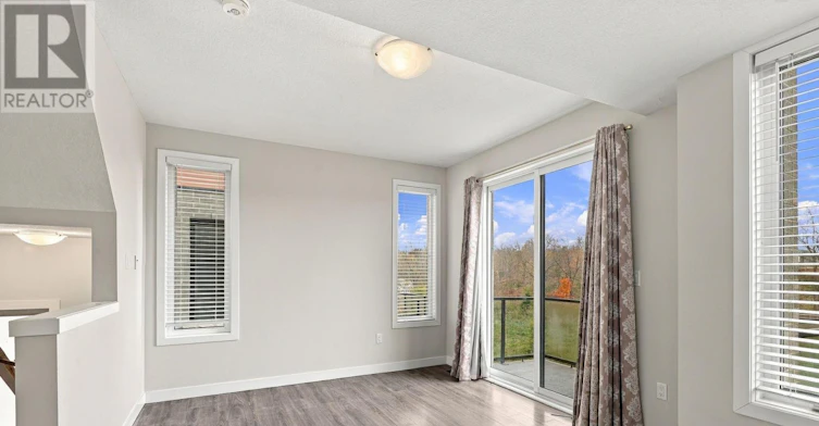 960 Village Square WEST, London, ON, N6H 0J7 - 7