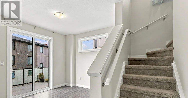 960 Village Square WEST, London, ON, N6H 0J7 - 17
