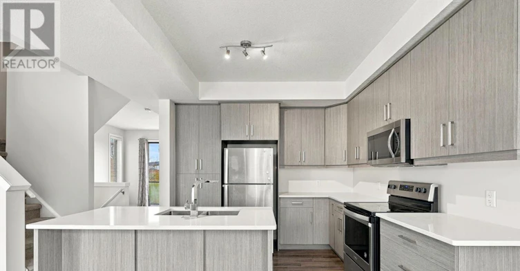 960 Village Square WEST, London, ON, N6H 0J7 - 12