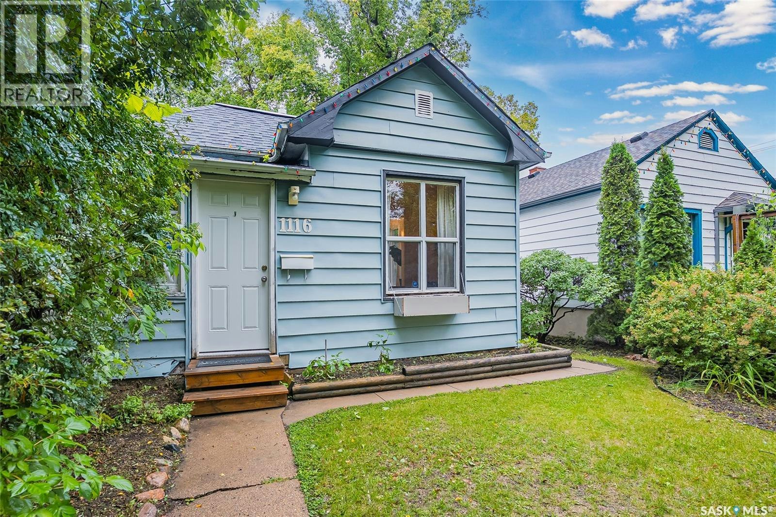 1116 B Avenue N, Saskatoon, SK, S7L 1G1
