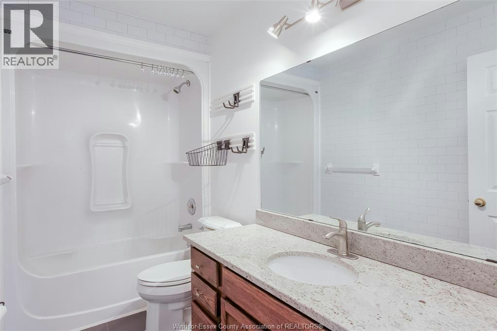 1220 Woodmont Crescent, Lasalle, ON, N9J 3H9 - 38