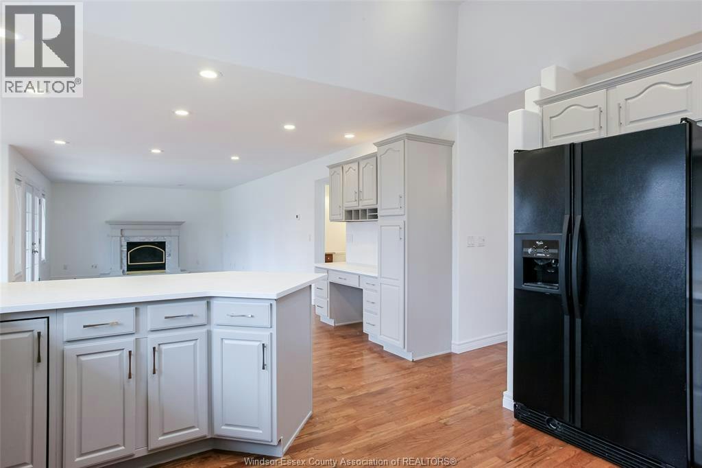 1220 Woodmont Crescent, Lasalle, ON, N9J 3H9 - 18