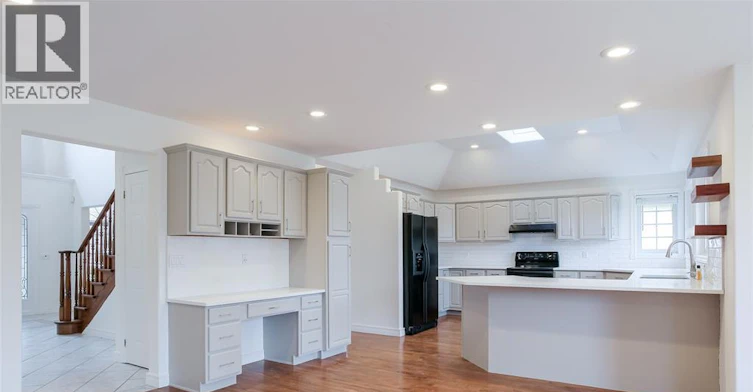 1220 Woodmont Crescent, Lasalle, ON, N9J 3H9 - 5