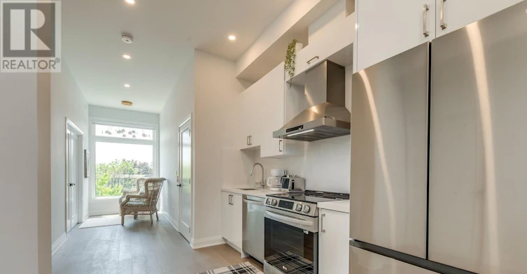 C-923 College Street, Toronto, ON, M6H 1A1 - 12