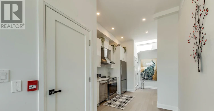 C-923 College Street, Toronto, ON, M6H 1A1 - 11