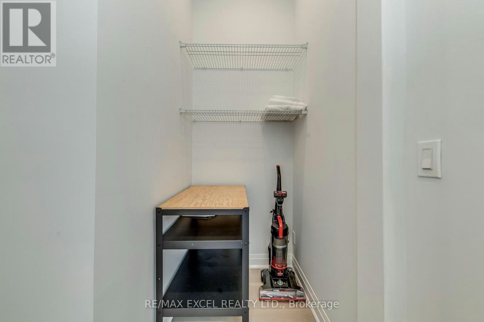C-923 College Street, Toronto, ON, M6H 1A1 - 31