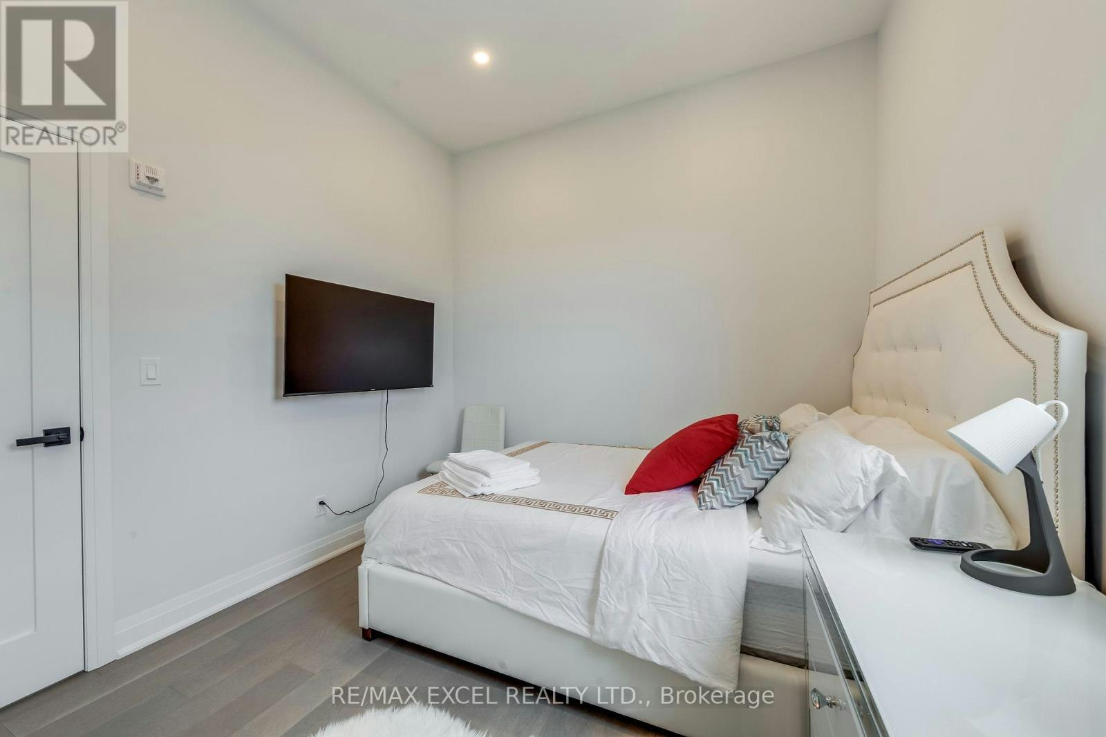 C-923 College Street, Toronto, ON, M6H 1A1 - 28