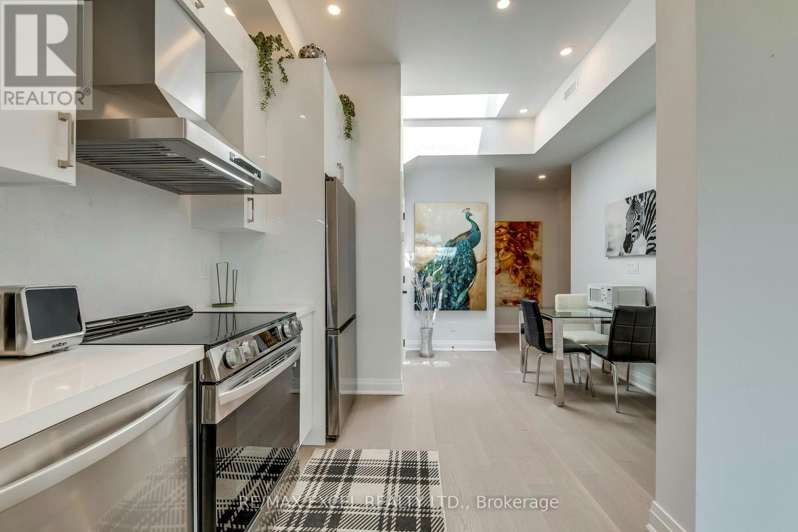C-923 College Street, Toronto, ON, M6H 1A1 - 15