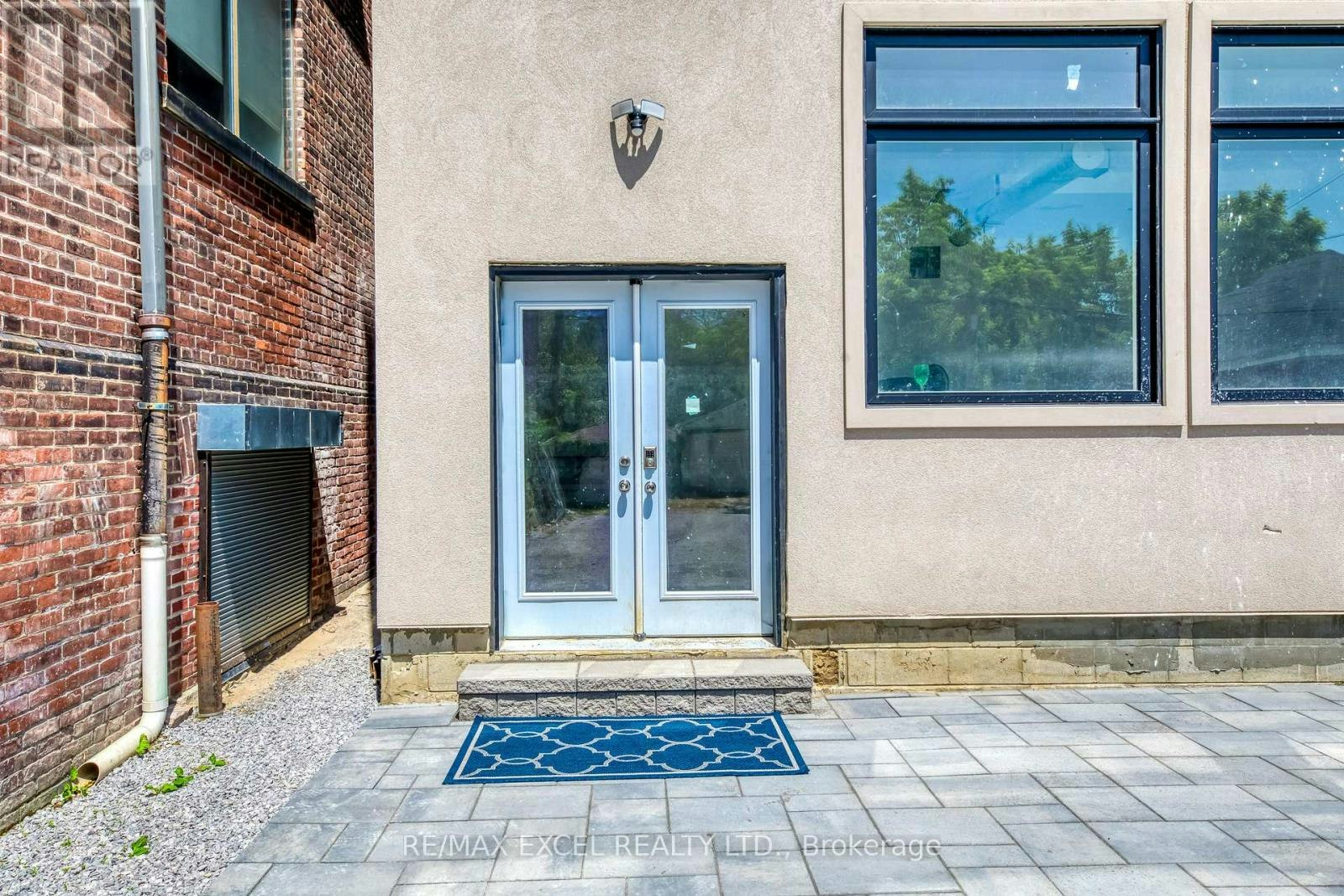 C-923 College Street, Toronto, ON, M6H 1A1 - 4
