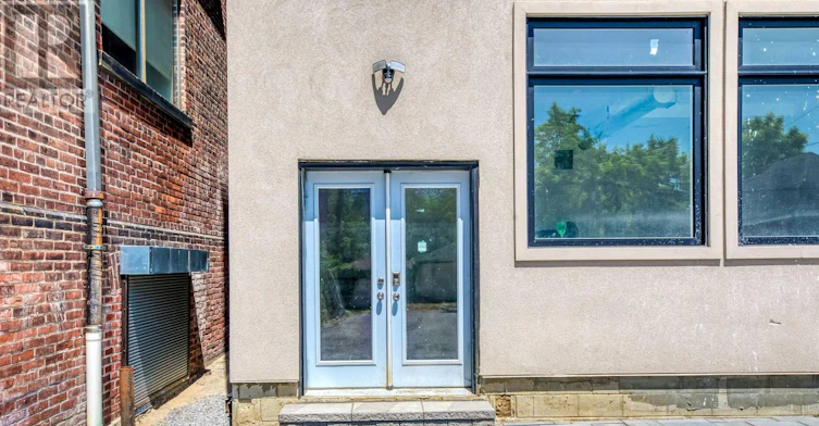 C-923 College Street, Toronto, ON, M6H 1A1 - 4