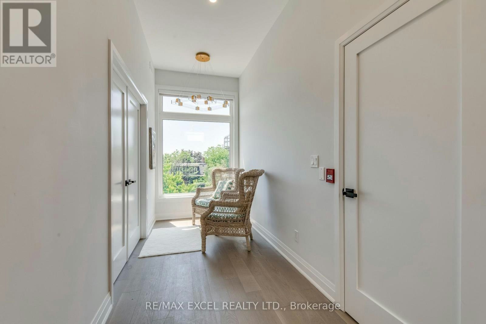 C-923 College Street, Toronto, ON, M6H 1A1 - 9