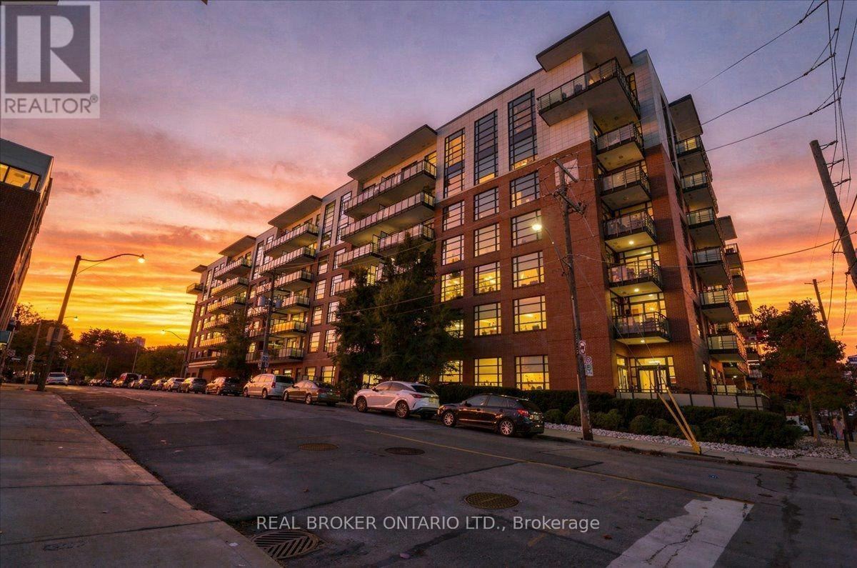 313-88 Colgate Avenue, Toronto, ON, M4M 0A6 - 6