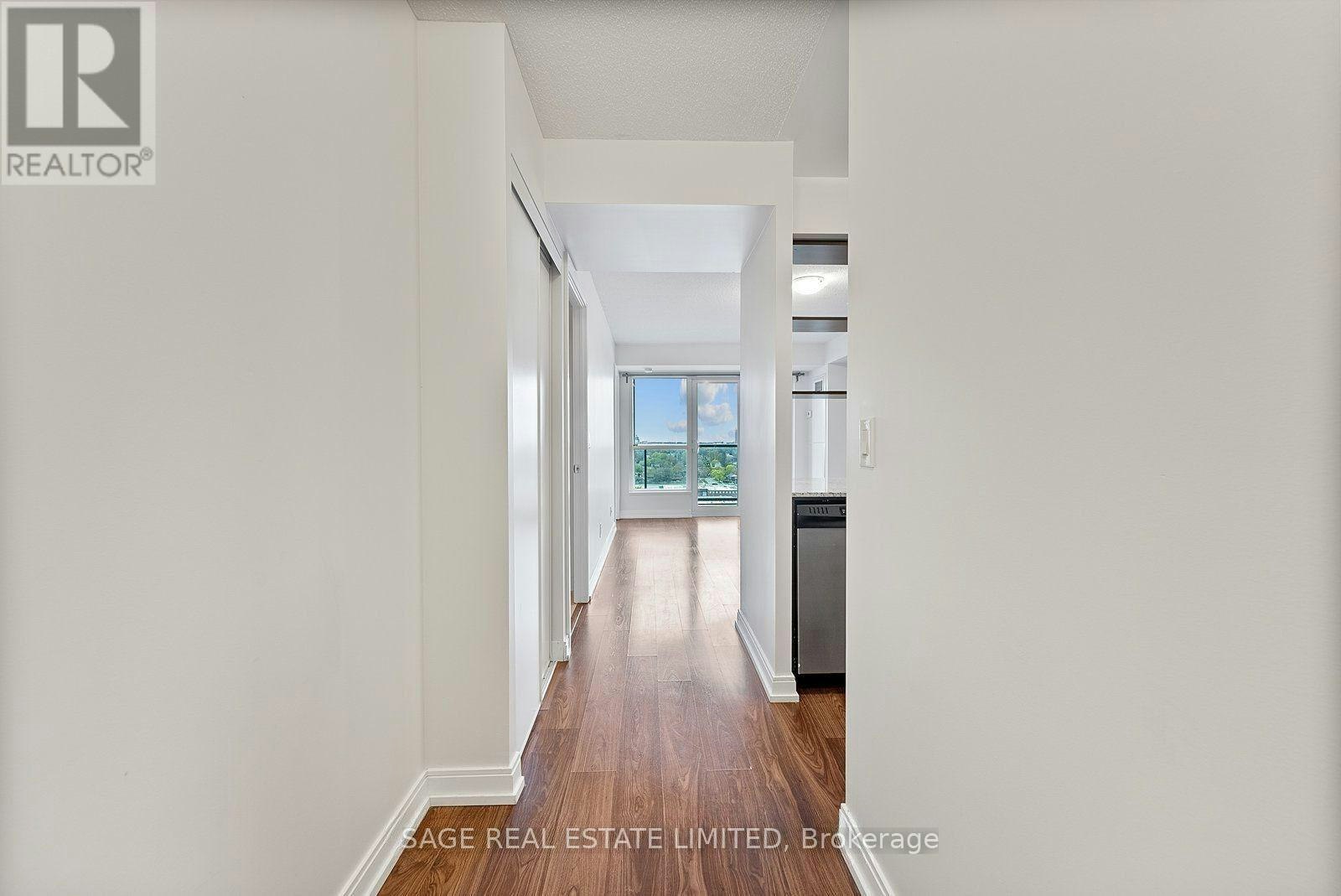1501-151 Village Green Square, Toronto, ON, M1S 0K5 - 2