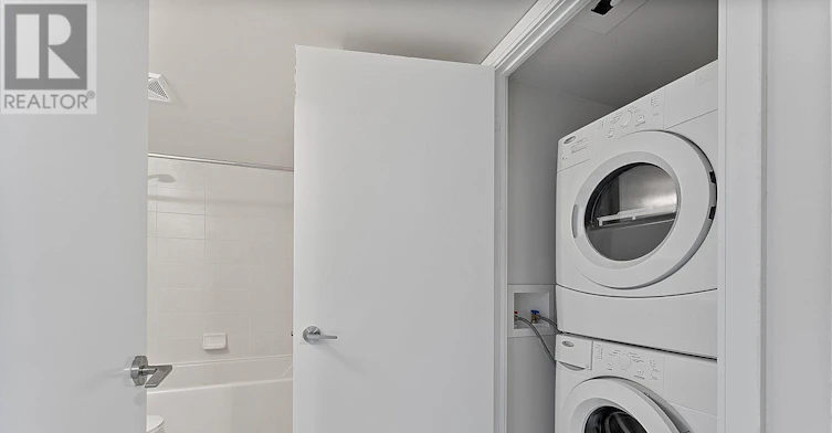 1501-151 Village Green Square, Toronto, ON, M1S 0K5 - 23