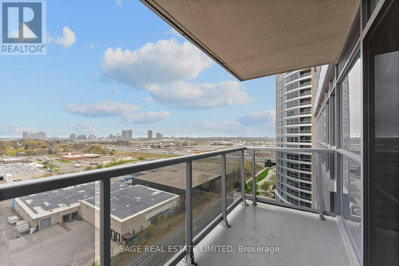 1501-151 Village Green Square, Toronto, ON, M1S 0K5 - 24
