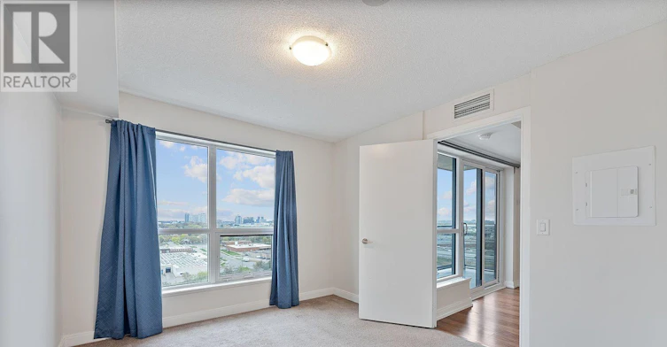 1501-151 Village Green Square, Toronto, ON, M1S 0K5 - 15