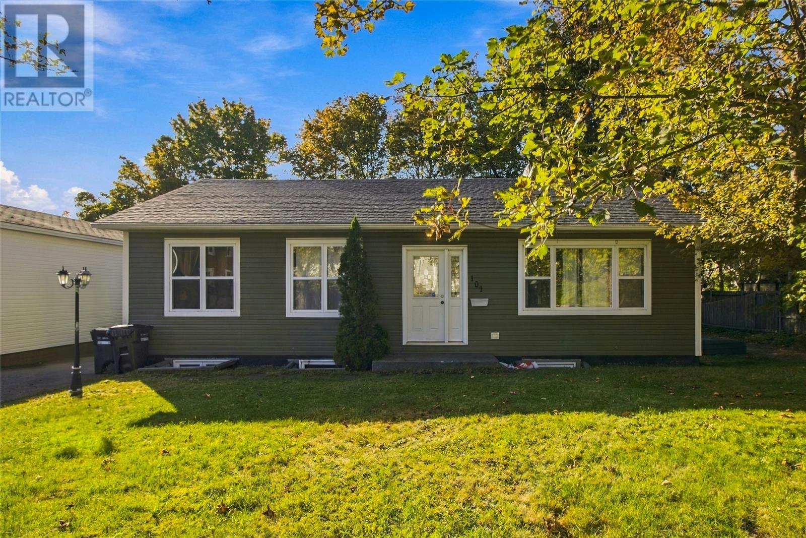 101 New Cove Road, St Johns, NL, A1A 2C2