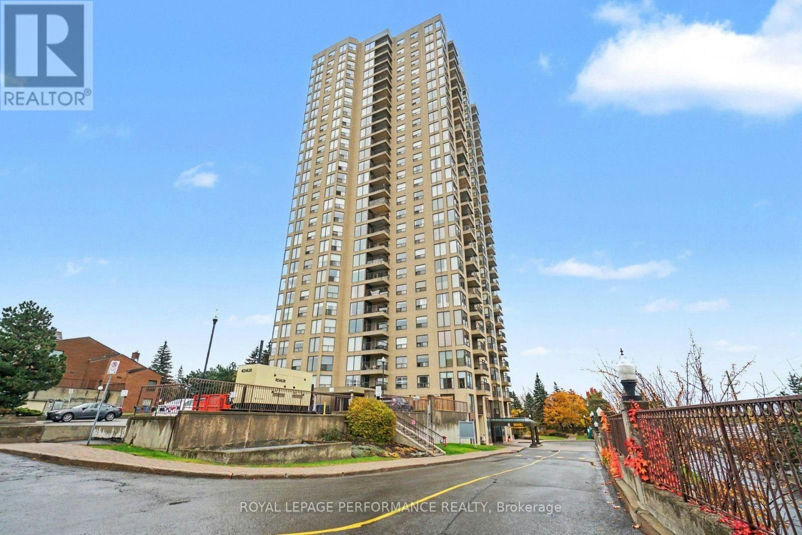 1803-545 St Laurent Boulevard, Ottawa, ON, K1K 4H9
