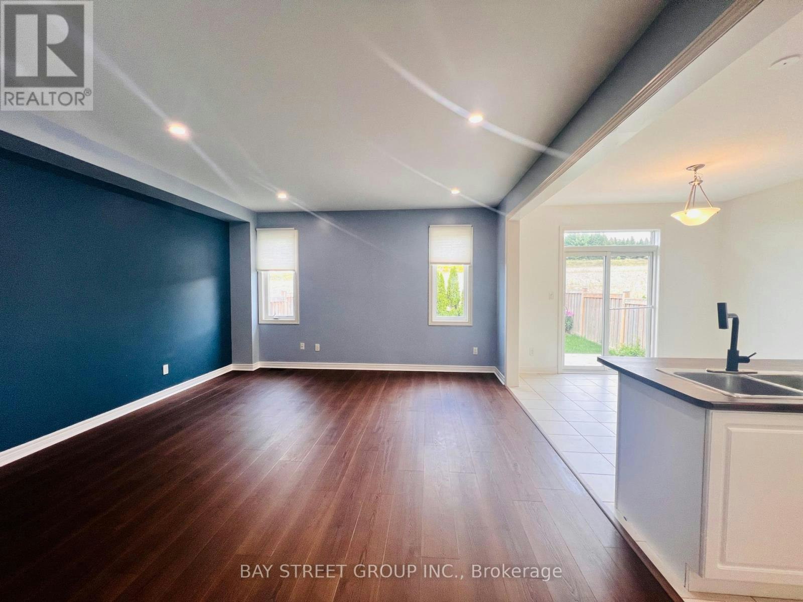 MASTER ROOM-81 Sutcliffe Way, New Tecumseth, ON, L9R 0N9 - 15