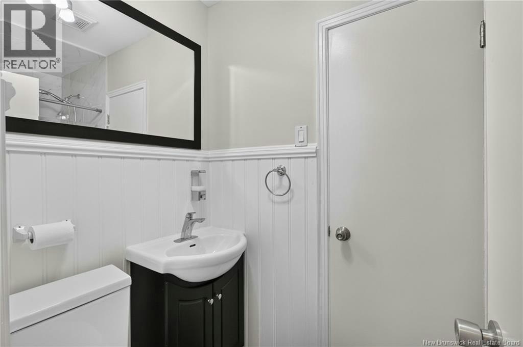 20 Vista Drive, Moncton, NB, E1A 4L5 - 9