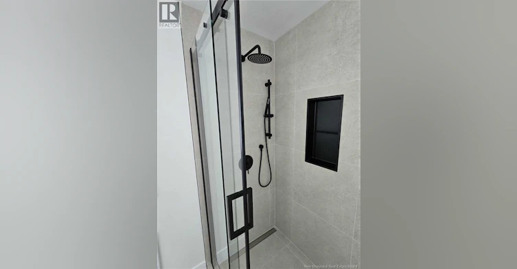 2156 Queen Elizabeth Drive, Bathurst, NB, E2A 4Y4 - 35
