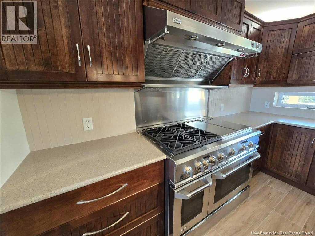 2156 Queen Elizabeth Drive, Bathurst, NB, E2A 4Y4 - 28