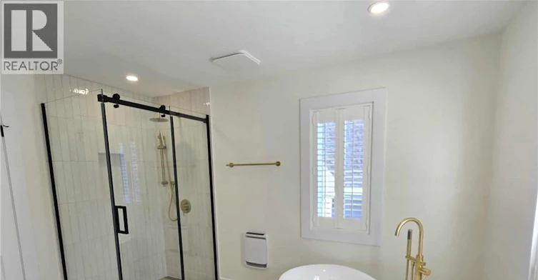 2156 Queen Elizabeth Drive, Bathurst, NB, E2A 4Y4 - 45