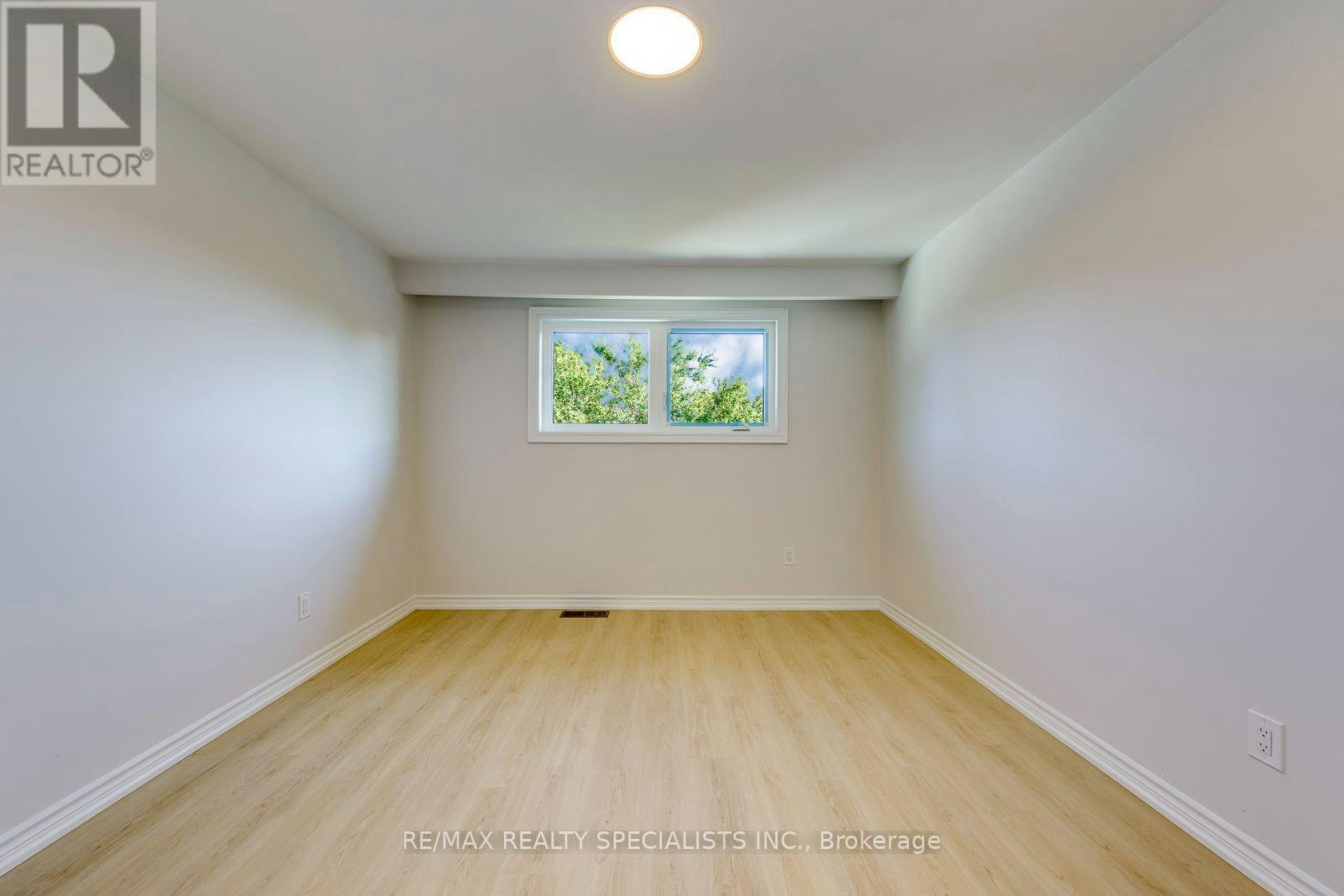 UPPER-7605 Discus Crescent, Mississauga, ON, L4T 2V4 - 20