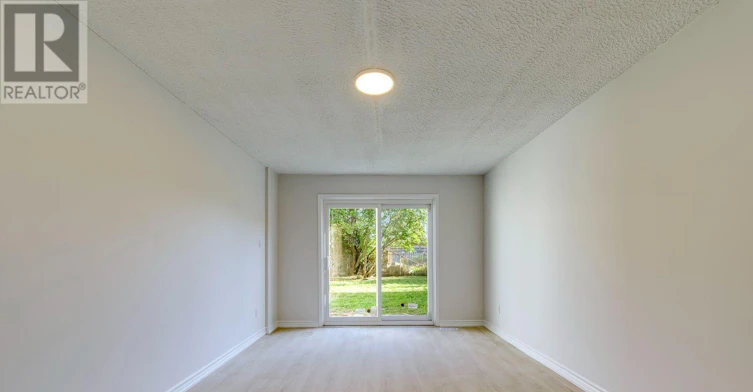 UPPER-7605 Discus Crescent, Mississauga, ON, L4T 2V4 - 28