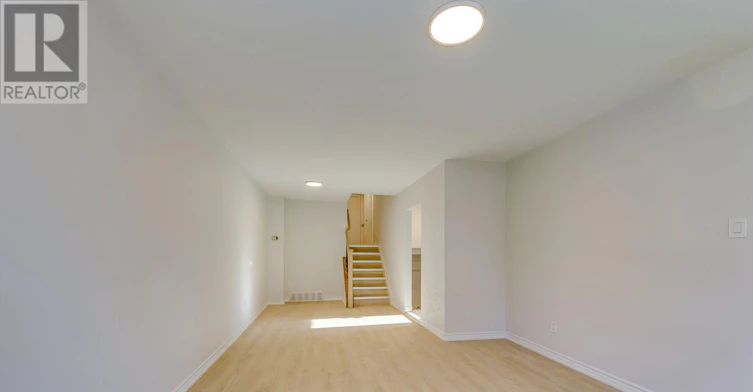 UPPER-7605 Discus Crescent, Mississauga, ON, L4T 2V4 - 13