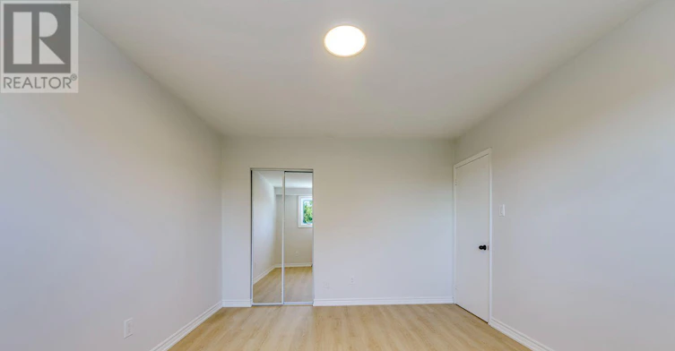 UPPER-7605 Discus Crescent, Mississauga, ON, L4T 2V4 - 21