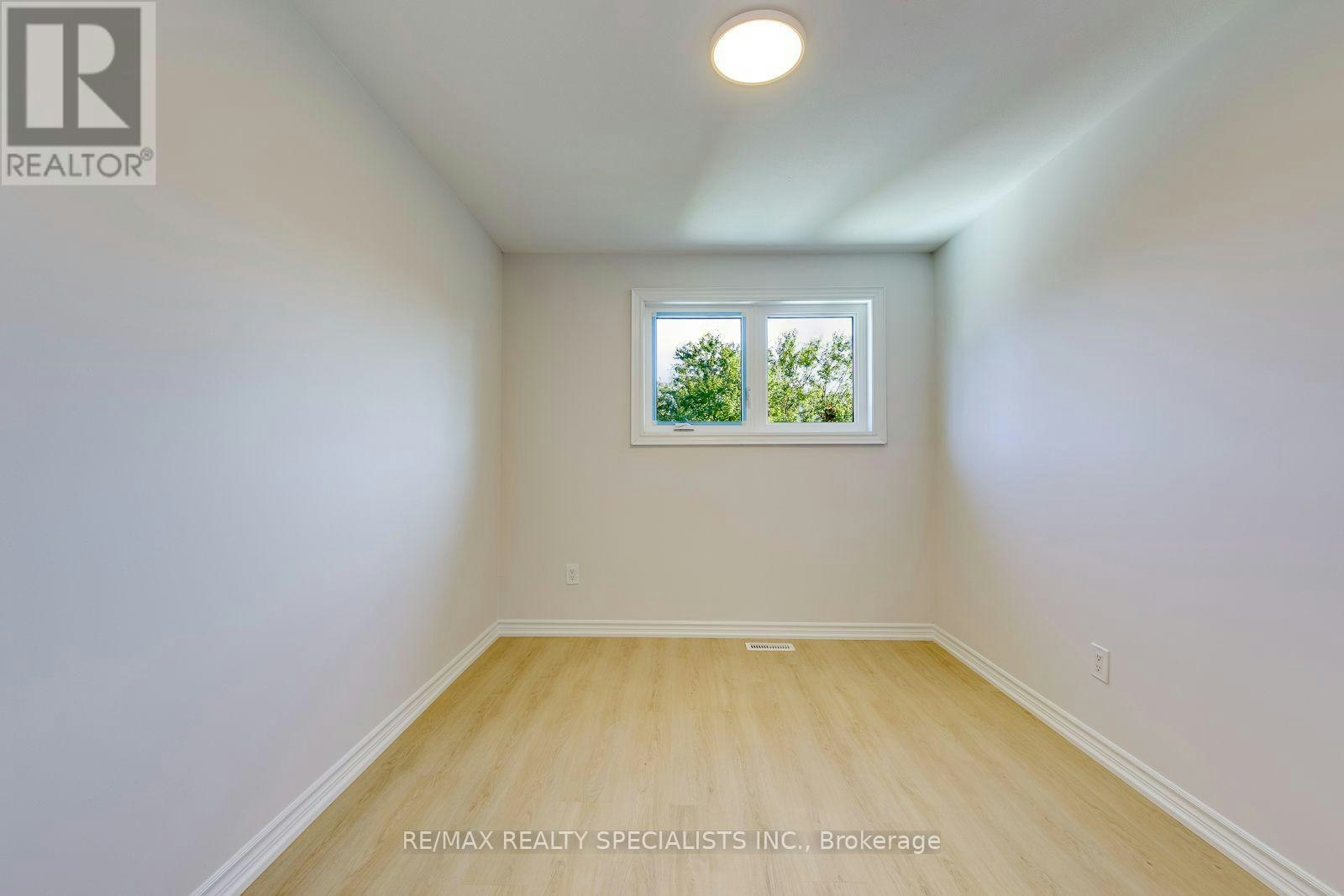 UPPER-7605 Discus Crescent, Mississauga, ON, L4T 2V4 - 22